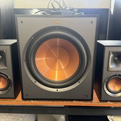 Klipsch Set Subwoofer And Bookshelf’s 
