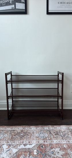 Shoe rack — Pickup only!!