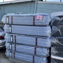 Sealy Posturepedic Pro  14" Firm Tight Top - Mattress Only.     ☎️📲call Or Tex (213)713-74-89