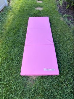 Matladin gym exercise mat