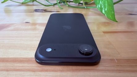 Like New Apple iPhone Air AT&T 256GB Space Black - Read Notes