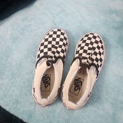 Van Checkered