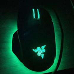 razer basilisk v3 gaming mouse
