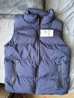 Engine blue puffer vest Size Small