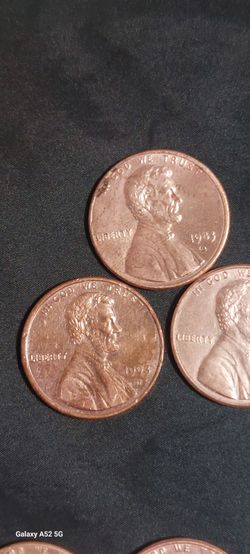 Tres  monedas de coleccion