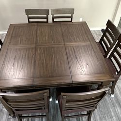 Modern Solid Wood Dining Set (Expandable Table + 8 Chairs) – Like New - Jurupa Valley, CA