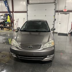 2004 Toyota Corolla S 