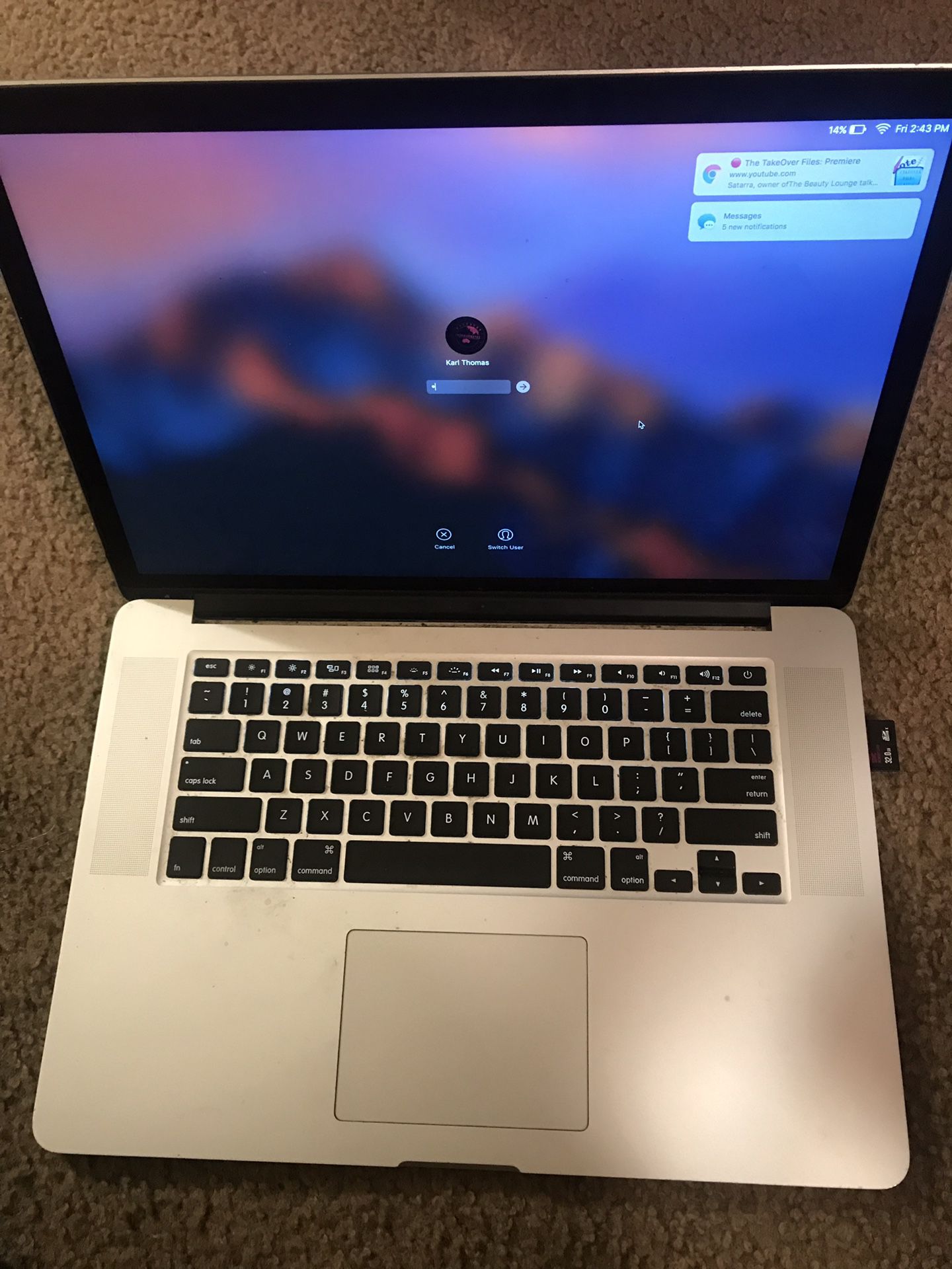 MacBook Pro 15’ mid 2015