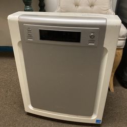 Winix Air Purifier - Freshin Up Your Space!