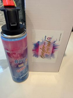Blue gender reveal dust spray