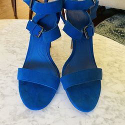 Electric Blue Sandles 