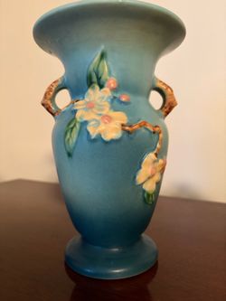 Roseville Apple Blossom 385-8 Vase – Blue – c. 1948