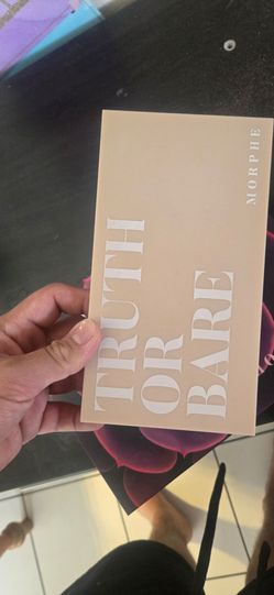 Morphe 18T Truth Or Bare Artistry Eyeshadow Palette
