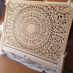Room Decorator's BigHeadboard