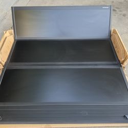 2014-2019 Chevy-GMC bed cover ultra flex New!!