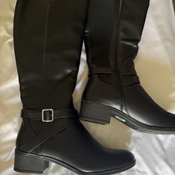 81/2 black boots