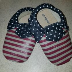 BRAND NEW!!!! Moccasins Baby / Toddler Size 3c & 4c Available 