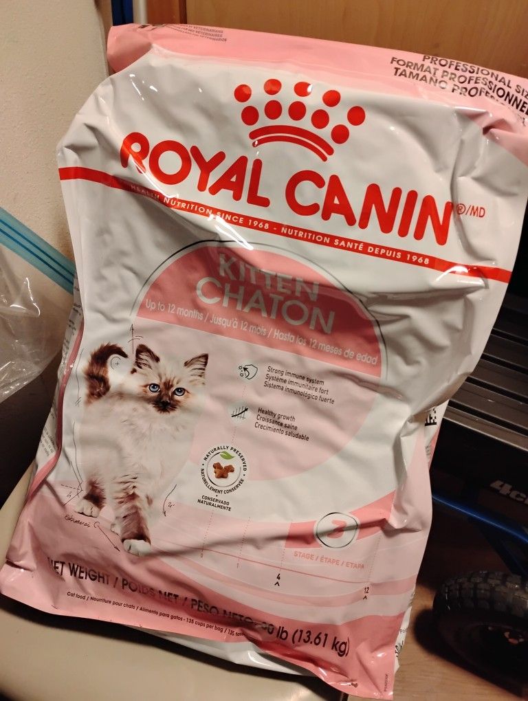 30Ibs Royal Canin Kitten