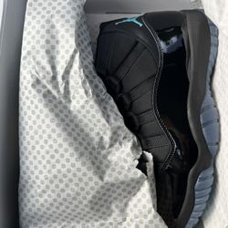 Jordan 11 Gamma Size 10