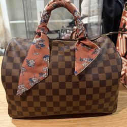 Louis Vuitton Speedy 30