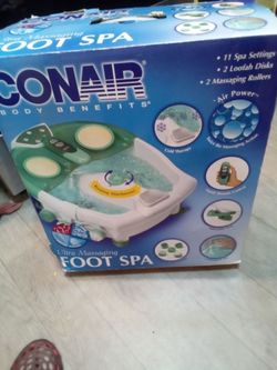 Conair foot massager body benefits comes with a controller