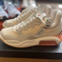 Jordan MA2 Size 10
