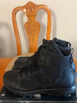 Men size 13 tactical booths