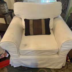 Oversize slipcover chair.