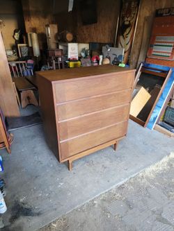 Mid Century Modern Dresser