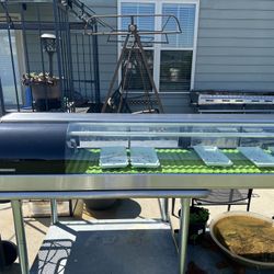 Hoshizaki Refrigerated sushi display case 60 Inch