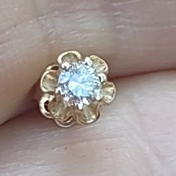 Single Natural .8 Tcw Diamond Earring Brilliant  14k Gold