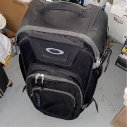 Oakley Luggage With Backpack 