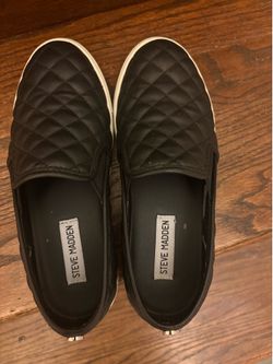 Steve Maddie slip on size 6