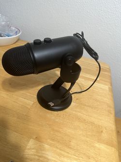 Blue Yeti Microphone (Brand new)