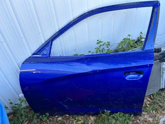 2018 Dodge Charger Driver Front Door