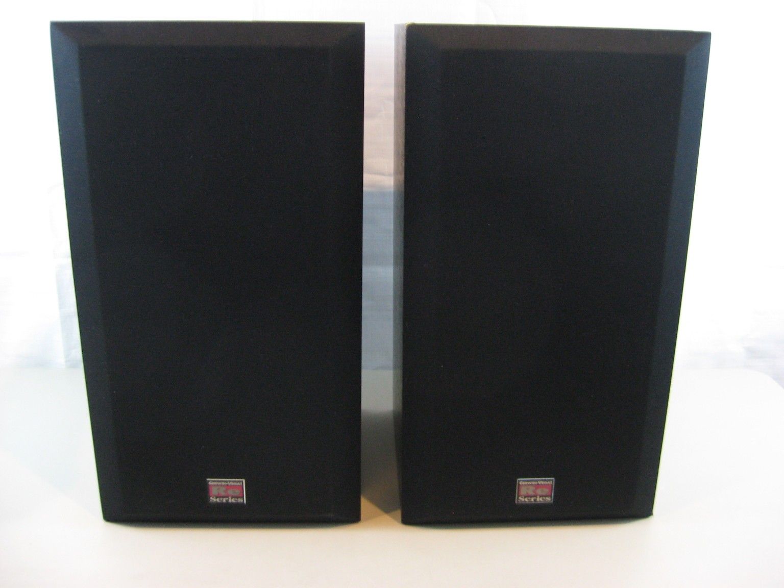 Cerwin-Vega RE 20 Series Floor Speakers 20" Tall
