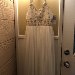 White Dress Size 8 For Girls