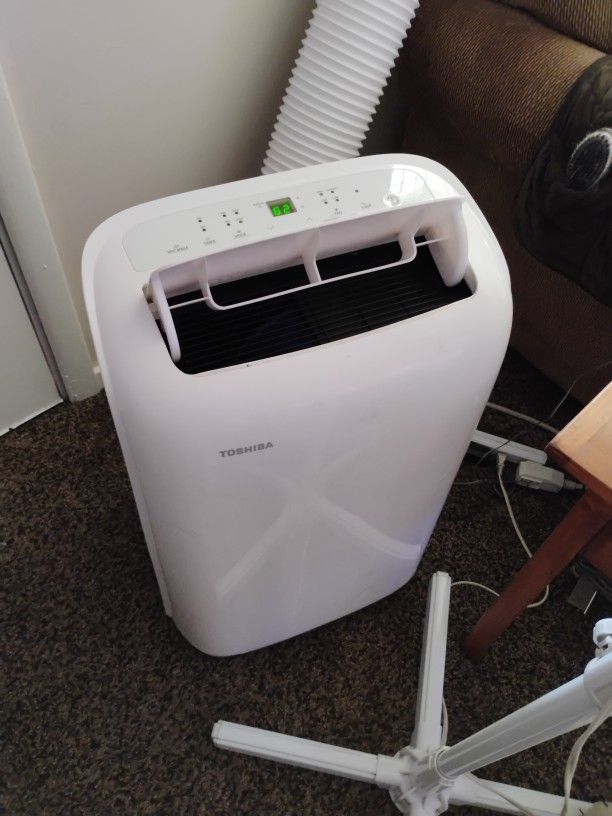 Yoshiba Air Conditioner 8000 Square Ft.