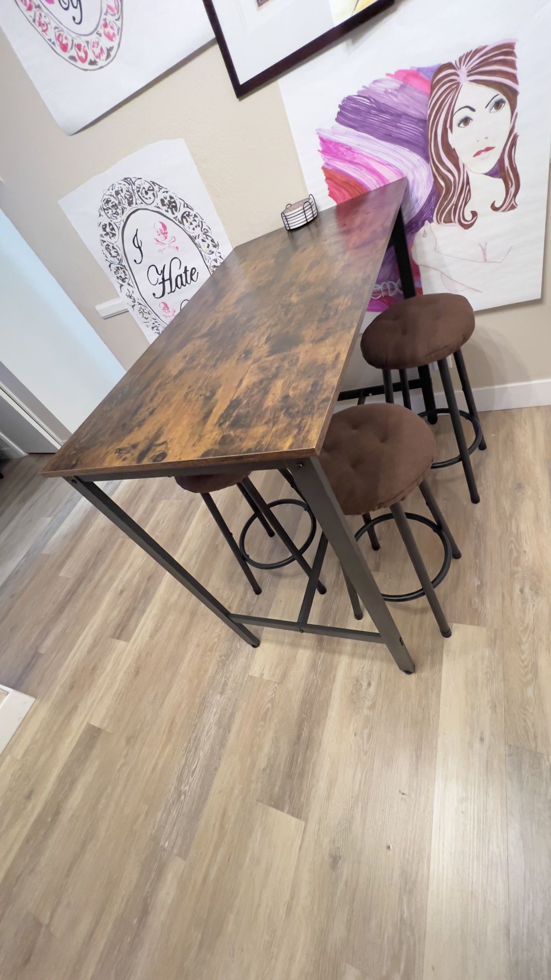 Tall Bar Table With 4 Stools - Barely Used!