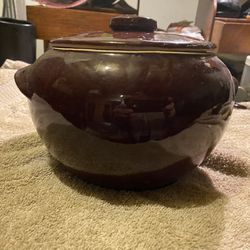 US Ceramic Double Handled Bean Pot