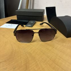 Designer Sunglasses! Brand New! Unisex!