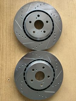 Lexus RX450h 16-17-18-19-20-21-22 Front Drill Slot Rotors Ceramic Brake Pads