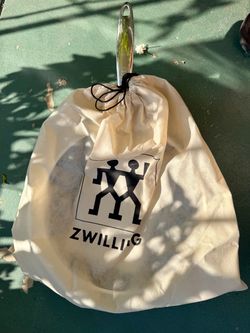 Brand new Zwilling pan Made in Italy