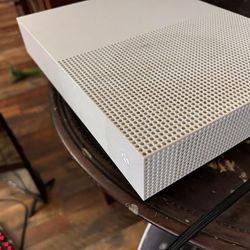 Xbox 1S ALL DIGITAL 1TB