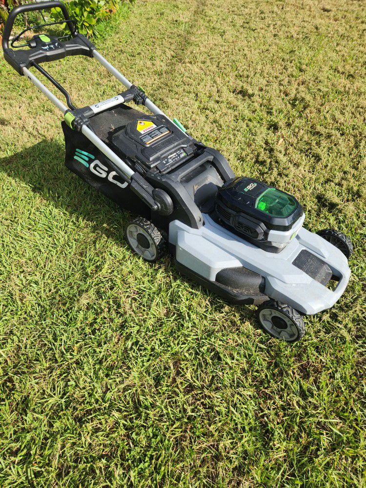 Battery Operated Mower NO Battery 
