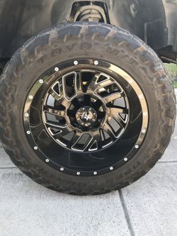 22X12 RBP Glocks on 37s Toyo Open Country TRADE OR SALE