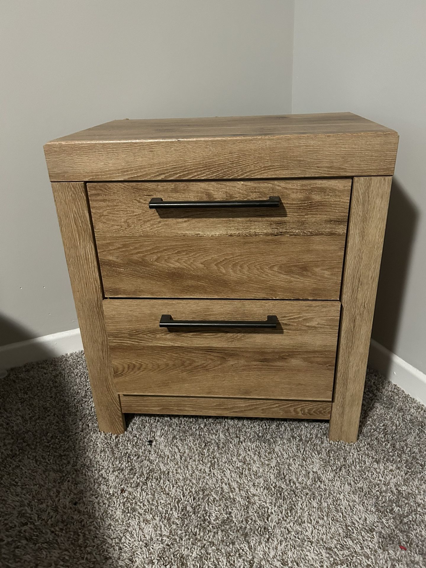 Queen Bedroom Set