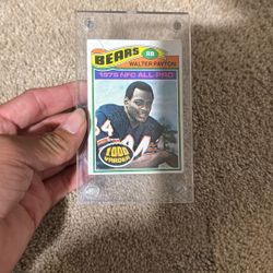 Mint Condition Walter Payton Football Card 