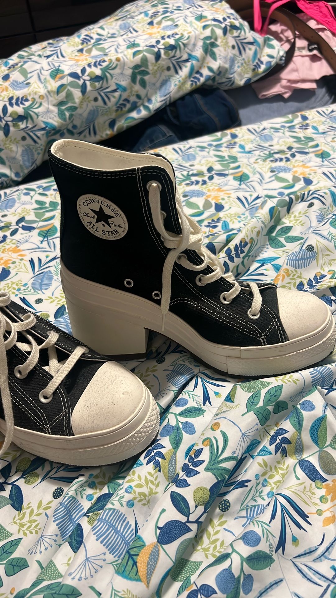 Converse
