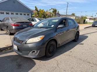 2009 Toyota matrix S